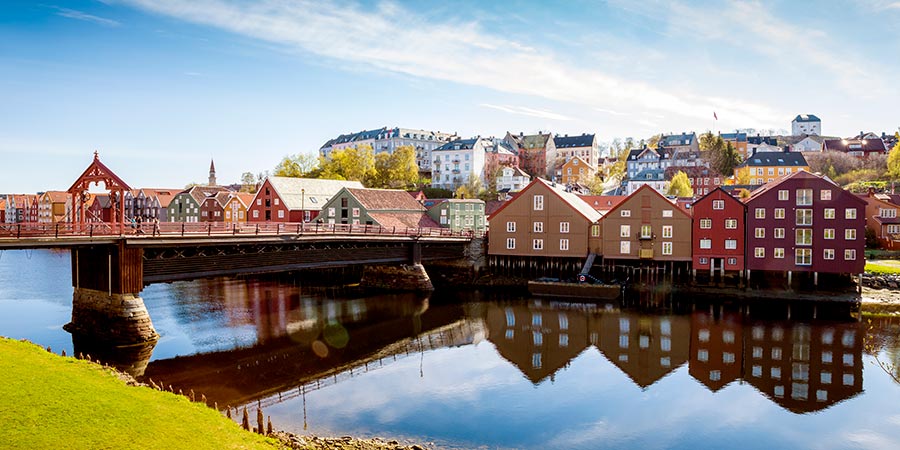 Exploring historic Bergen and Trondheim